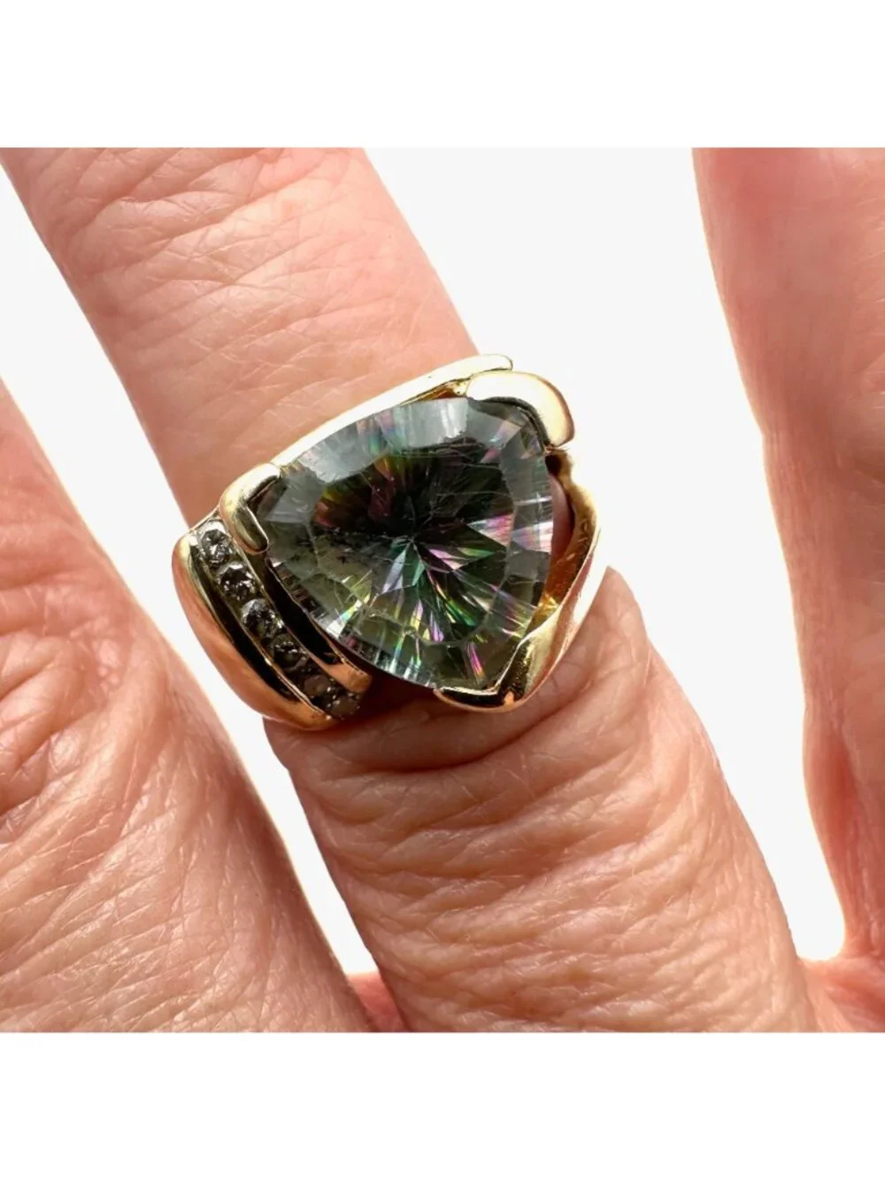 Vintage 14K Gold Diamond & Trillion Mystic Topaz Color Changing Gemstone Ring
